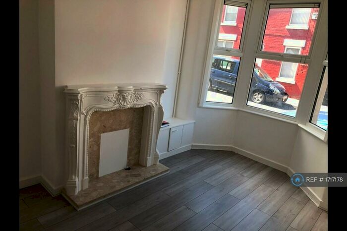 3 Bedroom Terraced House To Rent In Alfonso Road, Liverpool, L4