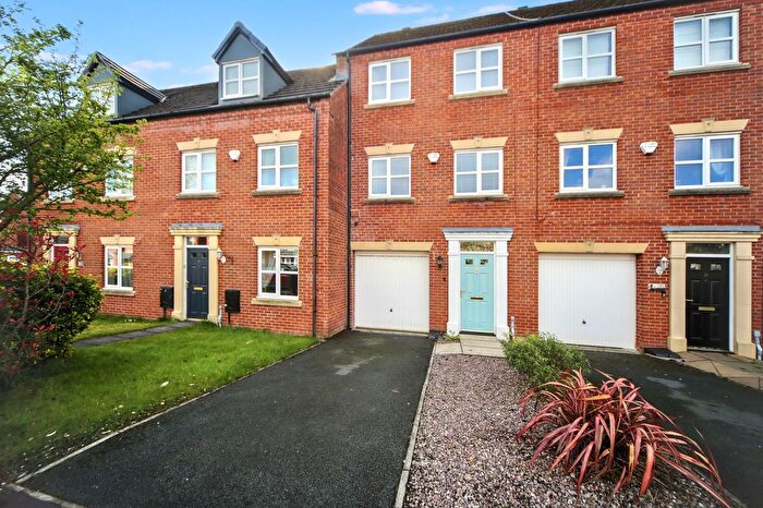 3 Bedroom Terraced House For Sale In Aveley Gardens, Wigan, WN3