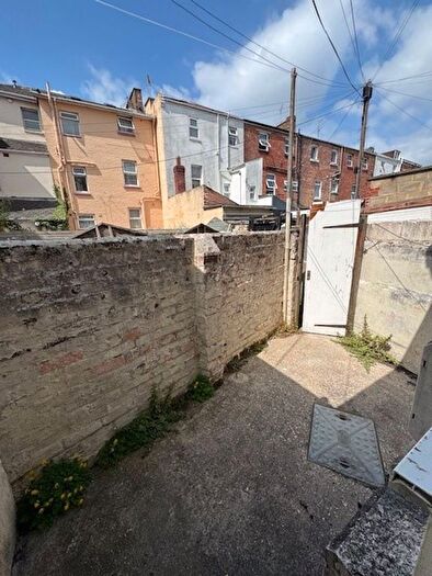 2 Bedroom Property To Rent In St. Michaels Road, Bournemouth, BH2