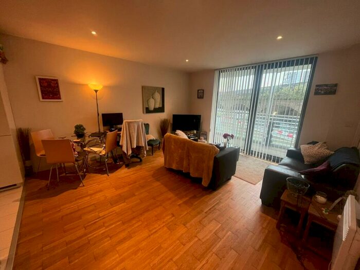 1 Bedroom Apartment To Rent In St Georges Island, Kelso Place, Manchester, M15