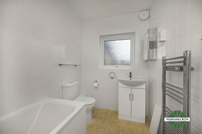 3 Bedroom House To Rent In Ritchings Avenue, London, E17