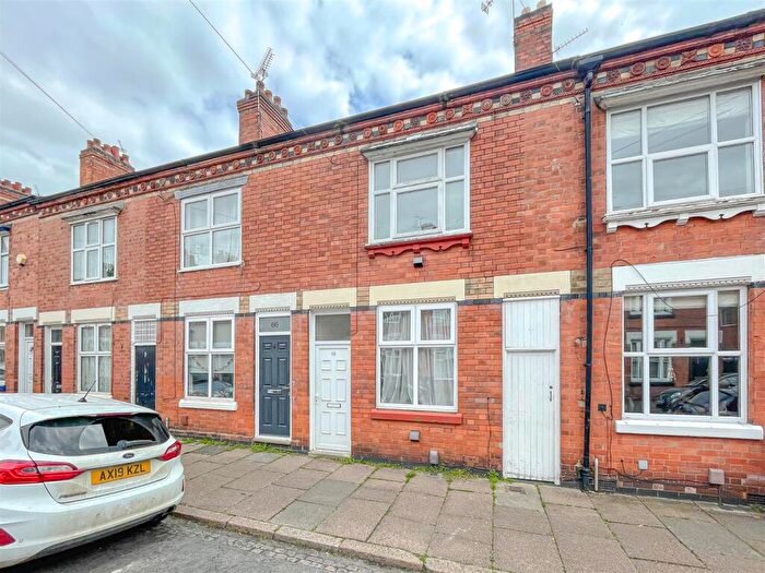 2 Bedroom Terraced House For Sale In Bulwer Road, Leicester, LE2