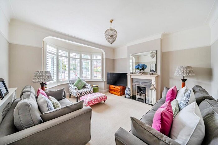 3 Bedroom Detached House For Sale In Coney Hill Road, West Wickham, Kent, BR4