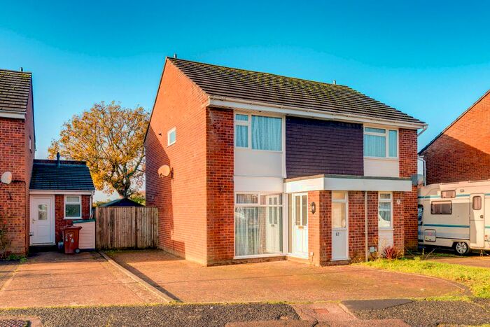 2 Bedroom Semi-Detached House To Rent In Stroma Gardens, Hailsham, BN27