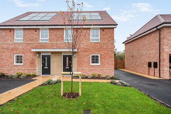 3 Bedroom Semi-Detached House To Rent In Southwold Drive, Hampton Beach, Peterborough, PE7