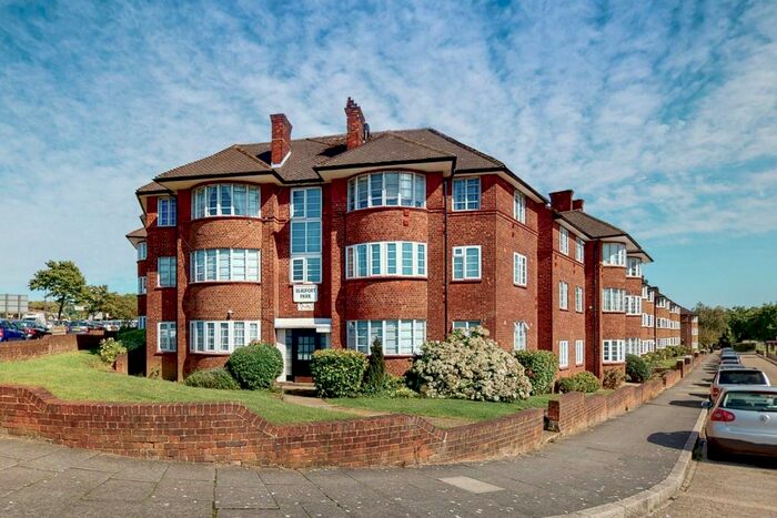 1 Bedroom Flat To Rent In Beaufort Park, Golders Green, NW11
