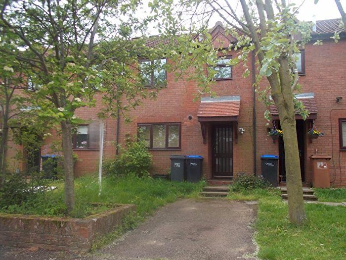 2 Bedroom Terraced House To Rent In Mallard Close, Camp Hill Northampton, NN4