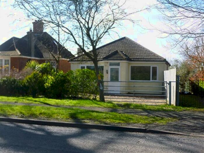 2 Bedroom Detached Bungalow To Rent In Gainsborough Road, Lea, Gainsborough, DN21