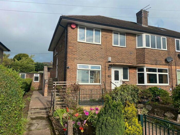 2 Bedroom Flat To Rent In Reinwood Road, Lindley, Huddersfield, HD3