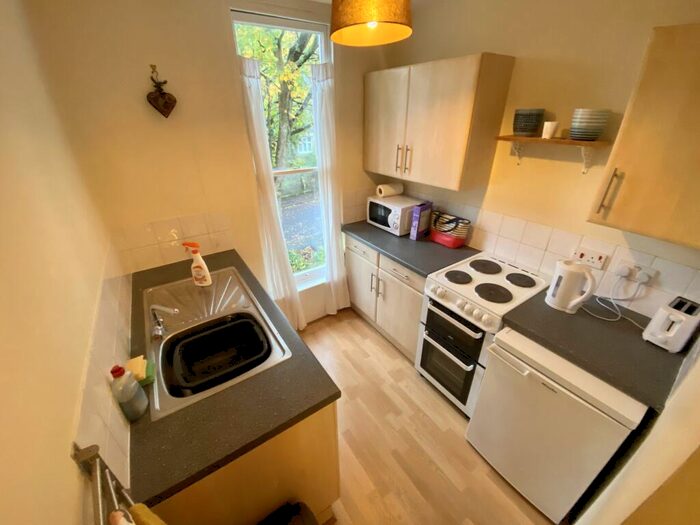 1 Bedroom Flat To Rent In Christchurch Road, Winchester, SO23