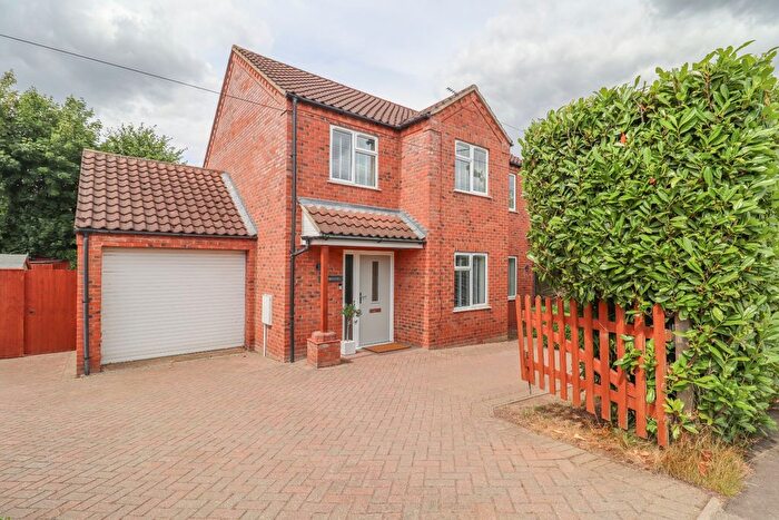 3 Bedroom Detached House For Sale In Lynn Road, Walton Highway, Wisbech, Norfolk, PE14