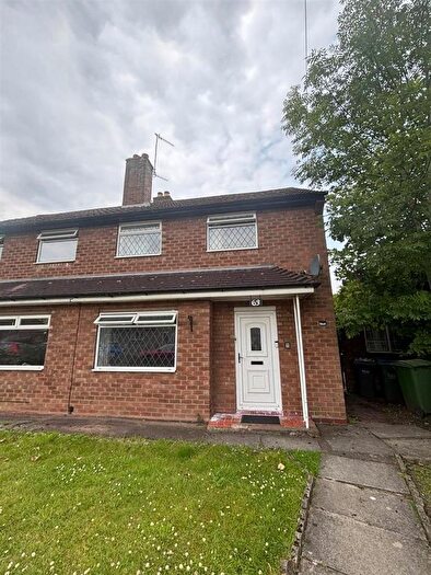 2 Bedroom Semi-detached House To Rent In Valley Road, Cradley Heath, B64