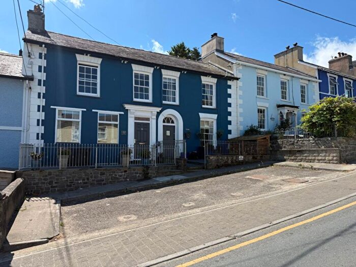 4 Bedroom Village House For Sale In Church Street, New Quay, SA45