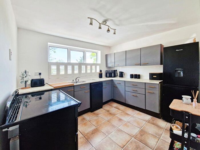 3 Bedroom Detached House For Sale In High Street, Owston Ferry, Doncaster, DN9