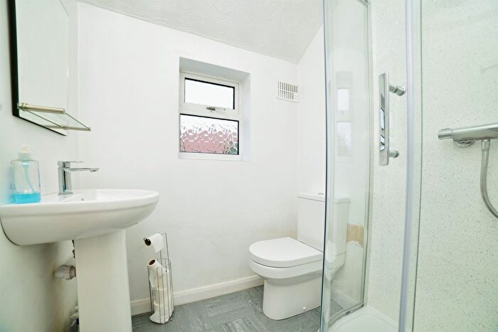 2 Bedroom Terraced House For Sale In Cherry Tree Lane, Beverley, HU17