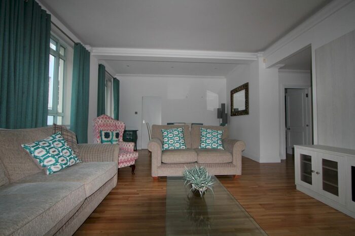 3 Bedroom Flat To Rent In John Adam Street, London, WC2N