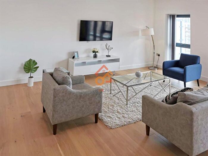 3 Bedroom Flat To Rent In Cornelia House, Caversham Road, London, NW9