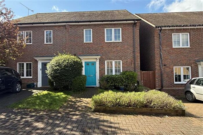 3 Bedroom Semi-Detached House For Sale In Samuel Courtauld Avenue, Braintree, Essex, CM7