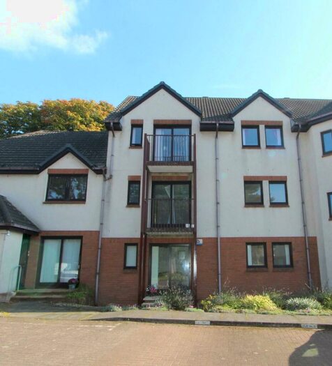 2 Bedroom Flat For Sale In Fairlieburne Gardens, Fairlie, Largs, KA29