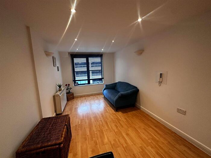 1 Bedroom Apartment For Sale In High Street, Manchester, M4