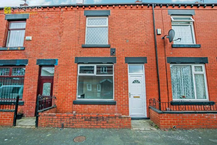 2 Bedroom Terraced House To Rent In Viking Street, Bolton, Greater Manchester, BL3