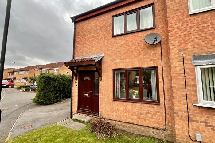 2 Bedroom Semi-Detached House For Sale In Crestwood Court, Sheffield, S5