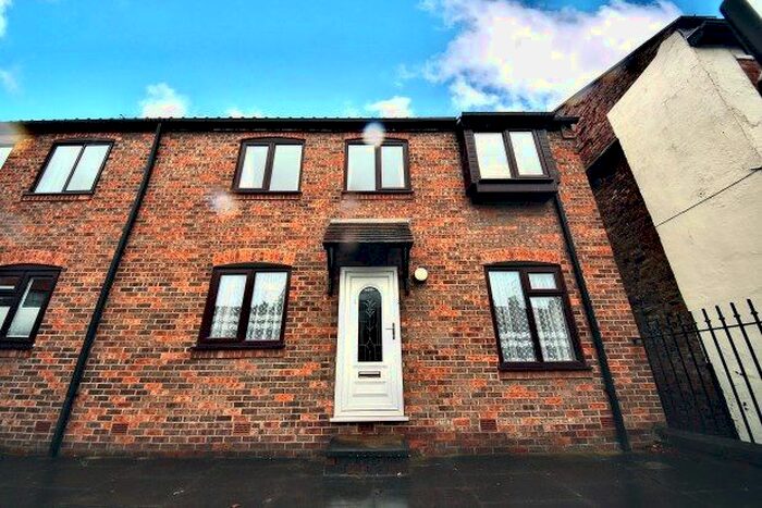 2 Bedroom Flat To Rent In Clifton, York, YO30