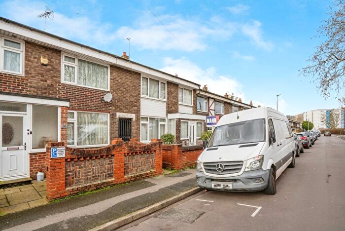 3 Bedroom Terraced House For Sale In Clarendon Street, Portsmouth, Hampshire, PO1