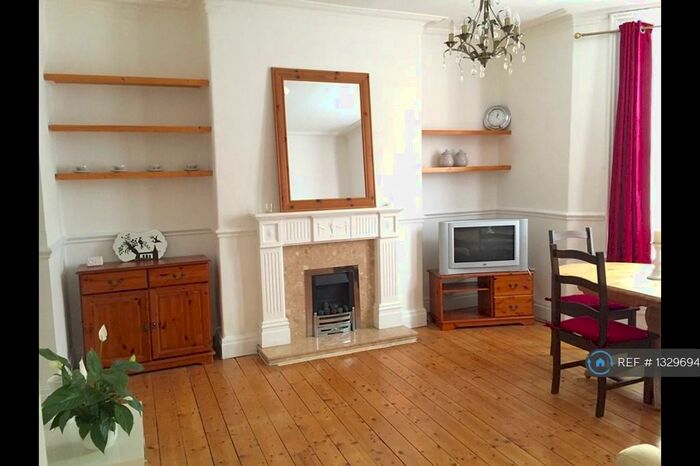 1 Bedroom Flat To Rent In Heaton, Newcastle Upon Tyne, NE6