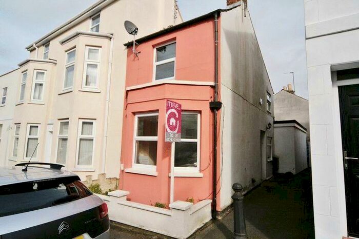 2 Bedroom End Of Terrace House To Rent In Rosehill Street, Cheltenham, GL52