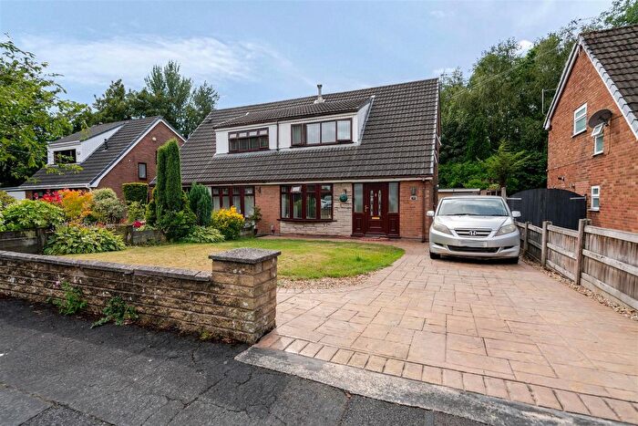 3 Bedroom Semi-Detached House For Sale In Minehead Avenue, Leigh, WN7