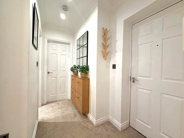 1 Bedroom Flat To Rent In Storey Hall, Lancaster, LA1