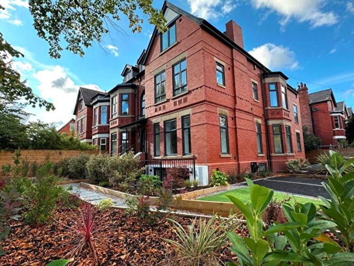 2 Bedroom Flat To Rent In Hobson House, Wilbraham Road, Chorlton-Cum-Hardy, Manchester, M21