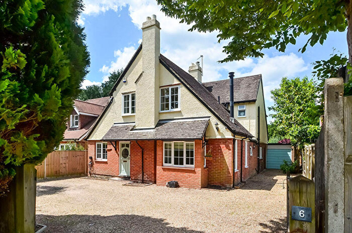 4 Bedroom Detached House For Sale In Havant, Hampshire, PO9