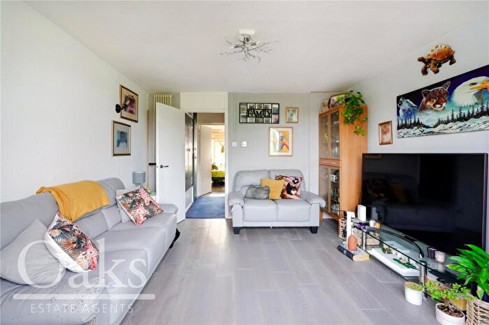 3 Bedroom Terraced House For Sale In Caernarvon Close, Mitcham, CR4
