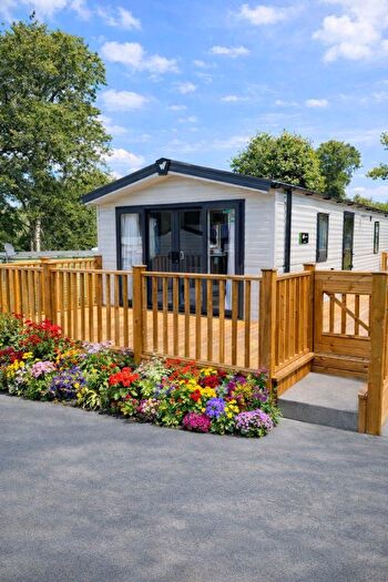 2 Bedroom Park Home For Sale In Upper Chapel Road, Garth, Builth Wells Llangamarch Wells, LD4