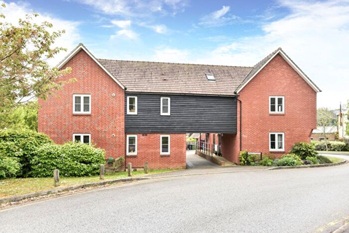 1 Bedroom Apartment To Rent In Church Green Close Kings Worthy, SO23