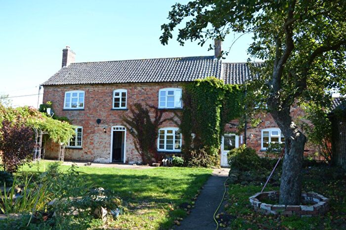 4 Bedroom Farm House To Rent In Woolsthorpe Lane, Muston, NG13