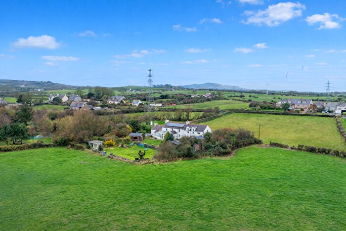 4 Bedroom Smallholding For Sale In Tyddyn Y Waen, Llanfechell, Amlwch, LL68