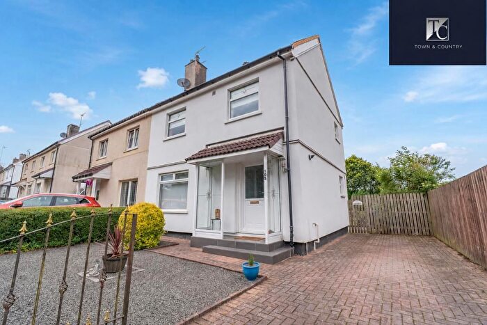 3 Bedroom Semi-Detached House For Sale In Lamont Road, Glasgow, G21