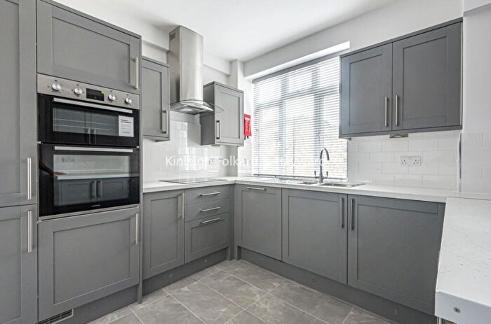 4 Bedroom Flat To Rent In Adelaide Road, Swiss Cottage, London, NW3
