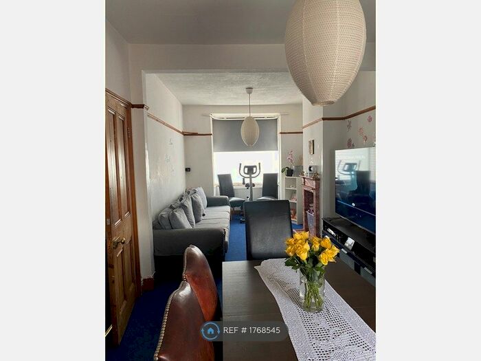 4 Bedroom End Of Terrace House To Rent In Sherwood Road, Harrow, HA2