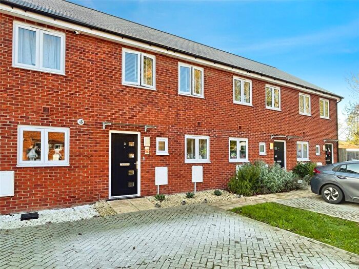 2 Bedroom Terraced House For Sale In Read Close, Harlow, Essex, CM20