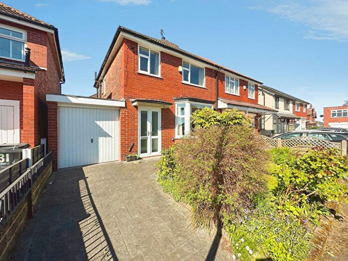 3 Bedroom Semi Detached House For Sale In Parkville Road, Prestwich, M25