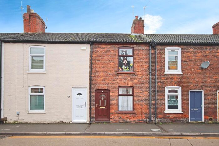 2 Bedroom Terraced House For Sale In Burton Road, Lincoln, LN1