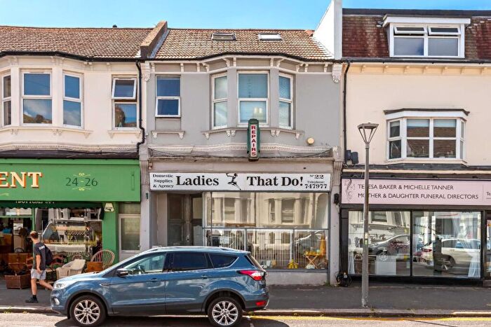 2 Bedroom House For Sale In Blatchington Road, Hove, BN3
