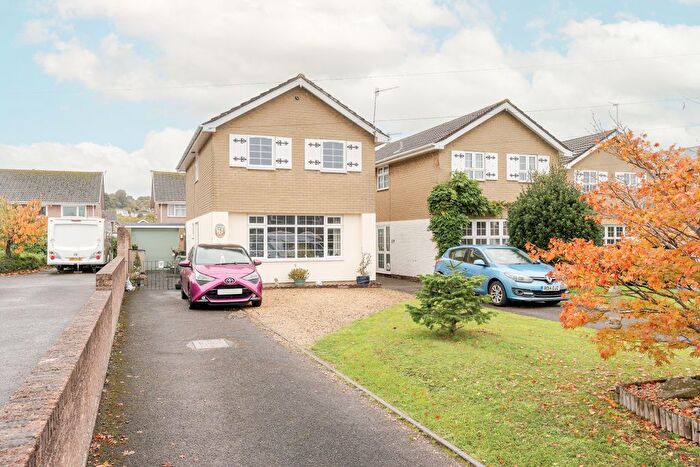 3 Bedroom Detached House For Sale In Exeter Road, Portishead, BS20
