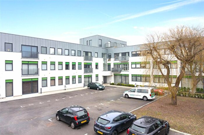 1 Bedroom Flat To Rent In Vale Road, Portslade, Brighton, BN41