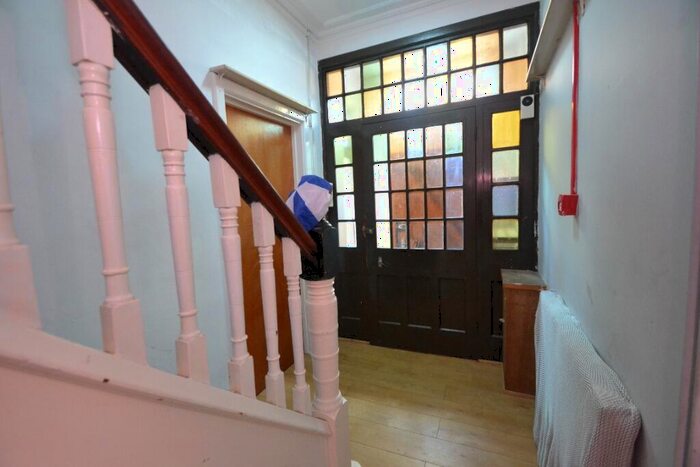 7 Bedroom Detached House To Rent In Hope Drive, The Park, Nottingham, NG7