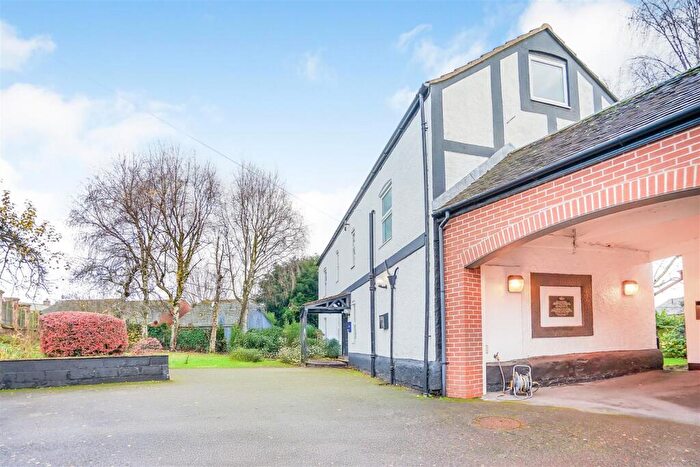 5 Bedroom Detached House For Sale In Church Road, Barlestone, Nuneaton, CV13